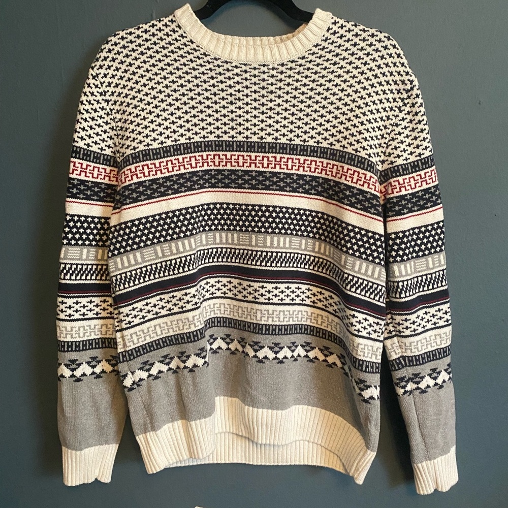 Nostalgic Patterned Holiday Sweater